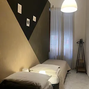 https://la-casa-di-vany.hotelitalianriviera.com