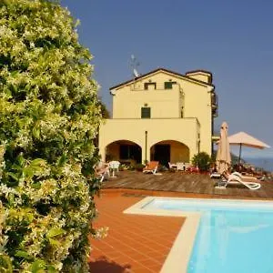 Santi Vakantiehuis Pietra Ligure