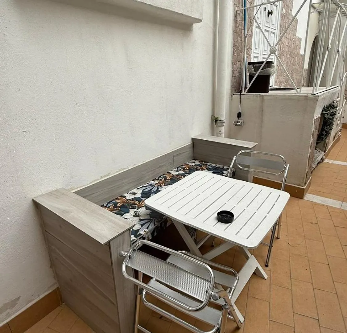 Mixed By Erry Il Rifugio Hotel Naples 0*,  Italy